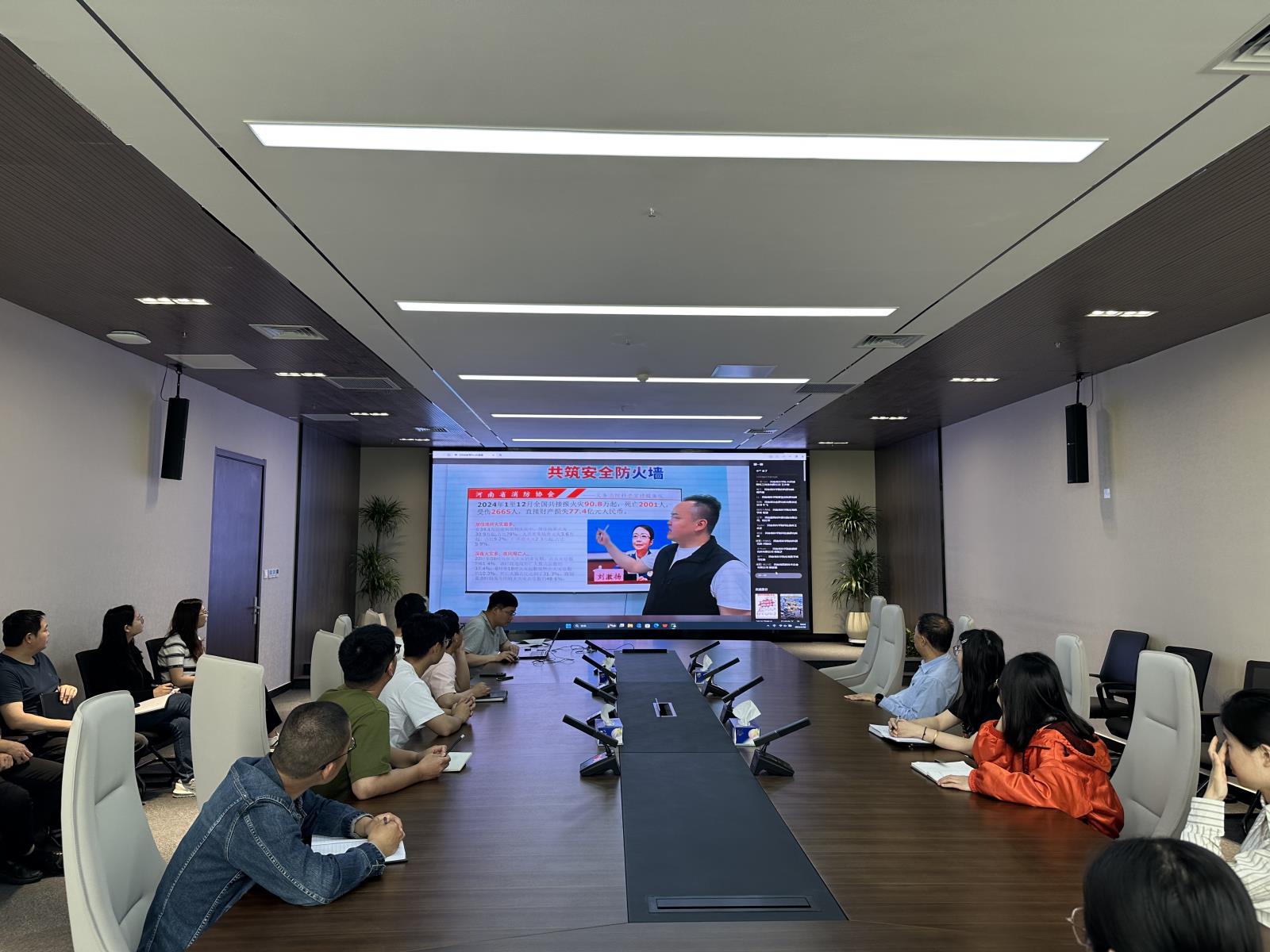 default (6).jpg default (6).jpg