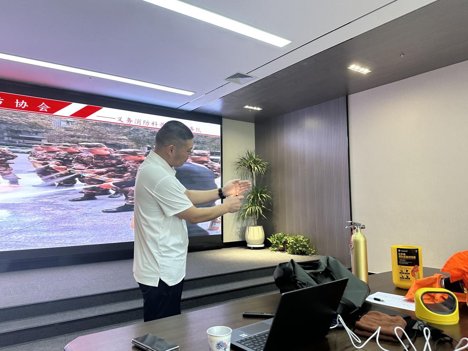 917 (3).jpg 917 (3).jpg